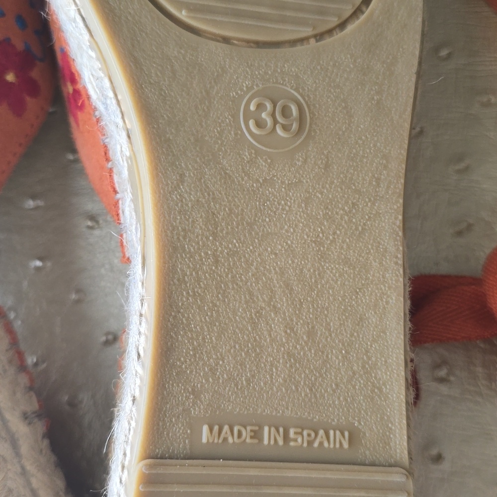Fabiolas NEW Orange Floral Espadrille, NEW, sz 39 - Picture 6 of 10